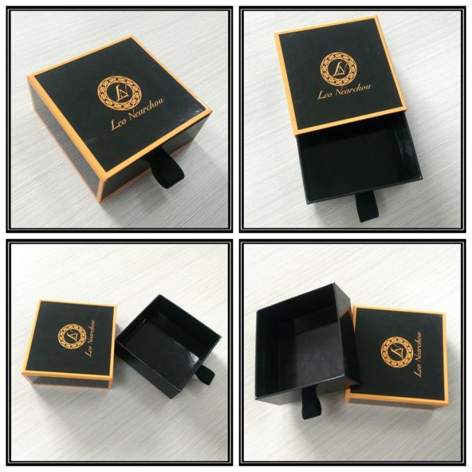 Подарочная коробка оправы коробки цвета золота бумажная с штемпелевать лоснистого слоения горячий