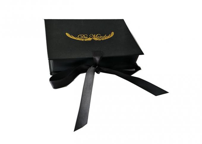 Логотип штемпелевать золота складывая дружелюбное подарочных коробок эко- для упаковывая одеяния
