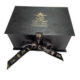 Китай Форма черной книги подарочных коробок декоративного дизайна складывая с красивой лентой завод