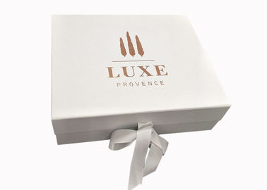 Китай хорошее качество Подарочная коробка ленты подгонянная логотипом белая складывая бумажная для паковать одежд on реализация