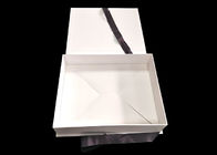 Коробка белого складного одеяния Папербоард упаковывая с закрытием ленты поставщик